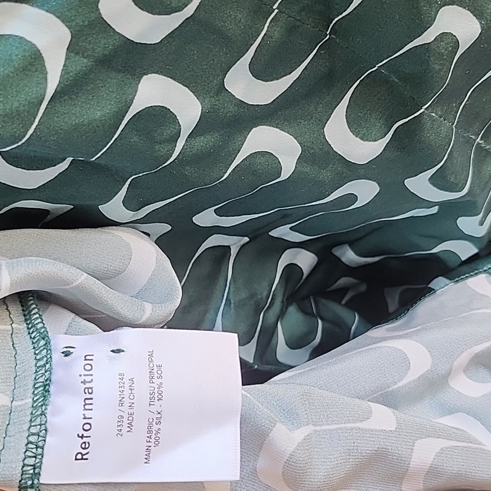 Emerald Print Silk Dress with Belt - Picture 10 of 10
